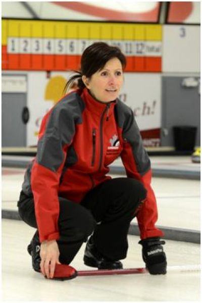 7-Isabelle_Nron_-_Curling